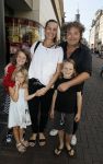 Amsterdam 31 augustus 2016
Presentatie Freek Vonk in Tuschinski. Dirk Zeelenberg ,et zijn vrouw Suus en kinderen