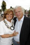 Blaricum 6 september 2016
Surprise party voor Willibrord Frequin zijn 75e verjaardag bij  Moeke Spijstra.
Zijn vriendin kinderen en kleinkinderen zijn natuurlijk aanwezig. Eddy en Erna de Kroes