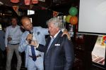 Blaricum 6 september 2016
Surprise party voor Willibrord Frequin zijn 75e verjaardag bij  Moeke Spijstra.
Zijn vriendin kinderen en kleinkinderen zijn natuurlijk aanwezig. Eduard Schaepman