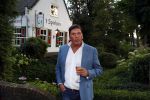 Soest 1 september 2016
Frank en Sandra Masmeijer vieren hun trouwdag met dochters Charlotte en Michelle en schoonzoon bij restaurant t Spiehuis.