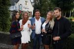 Soest 1 september 2016
Frank en Sandra Masmeijer vieren hun trouwdag met dochters Charlotte en Michelle en schoonzoon bij restaurant t Spiehuis.