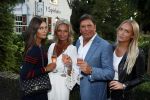 Soest 1 september 2016
Frank en Sandra Masmeijer vieren hun trouwdag met dochters Charlotte en Michelle en schoonzoon bij restaurant t Spiehuis.