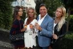 Soest 1 september 2016
Frank en Sandra Masmeijer vieren hun trouwdag met dochters Charlotte en Michelle en schoonzoon bij restaurant t Spiehuis.