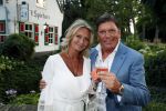 Soest 1 september 2016
Frank en Sandra Masmeijer vieren hun trouwdag met dochters Charlotte en Michelle en schoonzoon bij restaurant t Spiehuis.