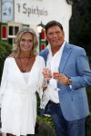 Soest 1 september 2016
Frank en Sandra Masmeijer vieren hun trouwdag met dochters Charlotte en Michelle en schoonzoon bij restaurant t Spiehuis.