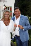 Soest 1 september 2016
Frank en Sandra Masmeijer vieren hun trouwdag met dochters Charlotte en Michelle en schoonzoon bij restaurant t Spiehuis.