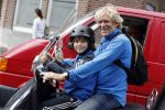 Amsterdam 2 september 2016 
Hans Jorritsma met zijn zoon op een vespa scooter