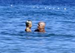 ibiza 19 augustus 2016
Herman den Blijker en zijn vrouw Jacqueline met zoon Matz op vakantie op ibiza.