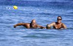ibiza 19 augustus 2016
Herman den Blijker en zijn vrouw Jacqueline met zoon Matz op vakantie op ibiza.