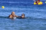 ibiza 19 augustus 2016
Herman den Blijker en zijn vrouw Jacqueline met zoon Matz op vakantie op ibiza.
