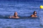 ibiza 19 augustus 2016
Herman den Blijker en zijn vrouw Jacqueline met zoon Matz op vakantie op ibiza.