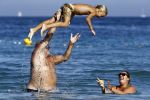 ibiza 19 augustus 2016
Herman den Blijker en zijn vrouw Jacqueline met zoon Matz op vakantie op ibiza.