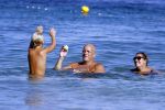 ibiza 19 augustus 2016
Herman den Blijker en zijn vrouw Jacqueline met zoon Matz op vakantie op ibiza.