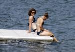 ibiza 15 augustus 2016
Ireen Wust met een vriendin op vakantie op ibiza.