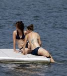 ibiza 15 augustus 2016
Ireen Wust met een vriendin op vakantie op ibiza.