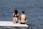ibiza 15 augustus 2016
Ireen Wust met een vriendin op vakantie op ibiza.