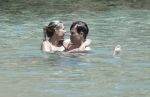 ibiza 27 juni 2016 
Stranddag van Nick en Kirsten Schilder de dag na hun trouwen bij el chirinquito.
Aanwezig oa Jan en Liza Smit Simon en Annemarie Keizer Jaap Kwakman met vriendin Aloys Buys met vriendin Jaap Reesema