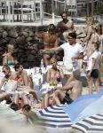 ibiza 27 juni 2016 
Stranddag van Nick en Kirsten Schilder de dag na hun trouwen bij el chirinquito.
Aanwezig oa Jan en Liza Smit Simon en Annemarie Keizer Jaap Kwakman met vriendin Aloys Buys met vriendin Jaap Reesema