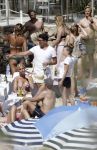 ibiza 27 juni 2016 
Stranddag van Nick en Kirsten Schilder de dag na hun trouwen bij el chirinquito.
Aanwezig oa Jan en Liza Smit Simon en Annemarie Keizer Jaap Kwakman met vriendin Aloys Buys met vriendin Jaap Reesema