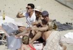 ibiza 27 juni 2016 
Stranddag van Nick en Kirsten Schilder de dag na hun trouwen bij el chirinquito.
Aanwezig oa Jan en Liza Smit Simon en Annemarie Keizer Jaap Kwakman met vriendin Aloys Buys met vriendin Jaap Reesema