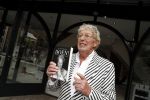 Naarden Vesting 6 september 2016
Presentatei boek DOEN van Jan des Bouvrie bij het arsenaal.
Monique en zoon Jan zijn ook aanwezig.