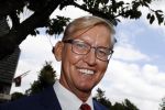 Blaricum 6 september 2016
Surprise party voor Willibrord Frequin zijn 75e verjaardag bij  Moeke Spijstra.
Zijn vriendin kinderen en kleinkinderen zijn natuurlijk aanwezig. 
Jan v d Bosch