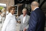 Naarden Vesting 6 september 2016
Presentatei boek DOEN van Jan des Bouvrie bij het arsenaal.
Monique en zoon Jan zijn ook aanwezig. Joop en Janine v d Ende