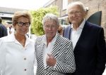 Naarden Vesting 6 september 2016
Presentatei boek DOEN van Jan des Bouvrie bij het arsenaal.
Monique en zoon Jan zijn ook aanwezig. Joop en Janine v d Ende