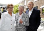 Naarden Vesting 6 september 2016
Presentatei boek DOEN van Jan des Bouvrie bij het arsenaal.
Monique en zoon Jan zijn ook aanwezig. Joop en Janine v d Ende