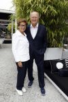 Naarden Vesting 6 september 2016
Presentatei boek DOEN van Jan des Bouvrie bij het arsenaal.
Monique en zoon Jan zijn ook aanwezig. Joop en Janine v d Ende