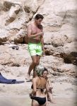 ibiza 27 juni 2016 
Stranddag van Nick en Kirsten Schilder de dag na hun trouwen bij el chirinquito.
Aanwezig oa Jan en Liza Smit Simon en Annemarie Keizer Jaap Kwakman met vriendin Aloys Buys met vriendin Jaap Reesema