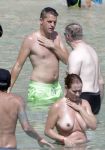 ibiza 27 juni 2016 
Stranddag van Nick en Kirsten Schilder de dag na hun trouwen bij el chirinquito.
Aanwezig oa Jan en Liza Smit Simon en Annemarie Keizer Jaap Kwakman met vriendin Aloys Buys met vriendin Jaap Reesema
