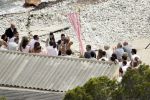 Ibiza 26 juni 2016
Nick en Kirsten Schilder trouwen op het strand van es Cubells. De vaderr van Kirsten trouwt ze en Ruben Nicolai doet zijn act als Duitse zanger.