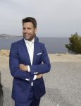 Ibiza 26 juni 2016
Nick en Kirsten Schilder trouwen op het strand van es Cubells. De vaderr van Kirsten trouwt ze en Ruben Nicolai doet zijn act als Duitse zanger.