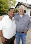 Blaricum 6 september 2016
Surprise party voor Willibrord Frequin zijn 75e verjaardag bij  Moeke Spijstra.
Zijn vriendin kinderen en kleinkinderen zijn natuurlijk aanwezig. Quintis Ristie (veel afgevallen) met Martin