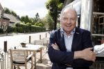 Blaricum 6 september 2016
Surprise party voor Willibrord Frequin zijn 75e verjaardag bij  Moeke Spijstra.
Zijn vriendin kinderen en kleinkinderen zijn natuurlijk aanwezig. Ronnie Tober en Jan Jochems