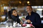 Amsterdam 10 augustus 2016
Ruud Gullit samen met zijn dochter Joelle op terras. Ruud bekijkt samen met haar zijn nieuwe boek.