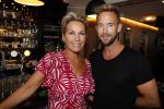 Volendam 31 augustus 2016
Presentatie 100NL in restaurant Lotje wine en dine van Jan Smit. Tanja Jess en Charly Luske