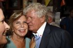Blaricum 6 september 2016
Surprise party voor Willibrord Frequin zijn 75e verjaardag bij  Moeke Spijstra.
Zijn vriendin kinderen en kleinkinderen zijn natuurlijk aanwezig. Tine Boskamp