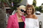 Blaricum 6 september 2016
Surprise party voor Willibrord Frequin zijn 75e verjaardag bij  Moeke Spijstra.
Zijn vriendin kinderen en kleinkinderen zijn natuurlijk aanwezig. Jose Hoebee en Viola Holt