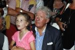 Blaricum 6 september 2016
Surprise party voor Willibrord Frequin zijn 75e verjaardag bij  Moeke Spijstra.
Zijn vriendin kinderen en kleinkinderen zijn natuurlijk aanwezig.