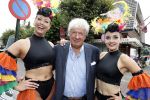 Blaricum 6 september 2016
Surprise party voor Willibrord Frequin zijn 75e verjaardag bij  Moeke Spijstra.
Zijn vriendin kinderen en kleinkinderen zijn natuurlijk aanwezig.