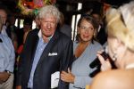 Blaricum 6 september 2016
Surprise party voor Willibrord Frequin zijn 75e verjaardag bij  Moeke Spijstra.
Zijn vriendin kinderen en kleinkinderen zijn natuurlijk aanwezig.