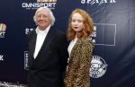 Apeldoorn 2 september 2017
Premiere Spaak in Omnisport . De hoofdrollen worden oa gespeeld door Tim Douwsma Aart Staartjes en Saskia Elise. Steven de Jong is de producent