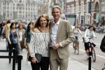 Amsterdam 11 juni 2017
Opening expositie Andy Warhol in Beurs v Berlage. Het is een initiatief van Lex Harding.
Adam Curry met zijn vriendin Tina Snider en Christina Curry met vriendin Shenta Ignacio