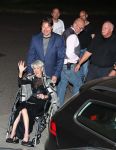 Weert, 26 Augustus 2017
Anneke Gronloh in rolstoel en tijdens optreden tgv 100e verjaardag Johnny Hoes