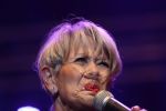 Weert, 26 Augustus 2017
Laatste optreden Anneke Gronloh met zuurstofslangetje in haar neus en zuurstoffles in rolstoel