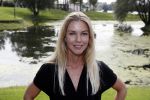 Eiland van Maurik 4 september 2017
Groepsfoto met Nicolette Kluijver en Dennis Weening met Marieke Elsinga, Anouk Hoogendijk, Roeland Fernhout, Niels Gomperts, Carolina Dijkhuizen, Henk Poort, Joelle Witschge, Richard Witschge, Shelly Sterk, Soundos El Ahmadi, Danny Froger, Kaj Gorgels, Nicole Buch en Brace. tijdens de persviewing van Expeditie Robinson 2017 op het Eiland van Maurik