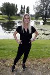 Eiland van Maurik 4 september 2017
Groepsfoto met Nicolette Kluijver en Dennis Weening met Marieke Elsinga, Anouk Hoogendijk, Roeland Fernhout, Niels Gomperts, Carolina Dijkhuizen, Henk Poort, Joelle Witschge, Richard Witschge, Shelly Sterk, Soundos El Ahmadi, Danny Froger, Kaj Gorgels, Nicole Buch en Brace. tijdens de persviewing van Expeditie Robinson 2017 op het Eiland van Maurik