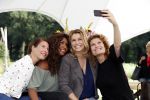 t Harde 5 september 2017
Presentatie cast Opvliegers. Antje Monteiro, Anouk van Nes, Joanne Telesford, Sandra Mattie,
Producent is  Rick Engelkes